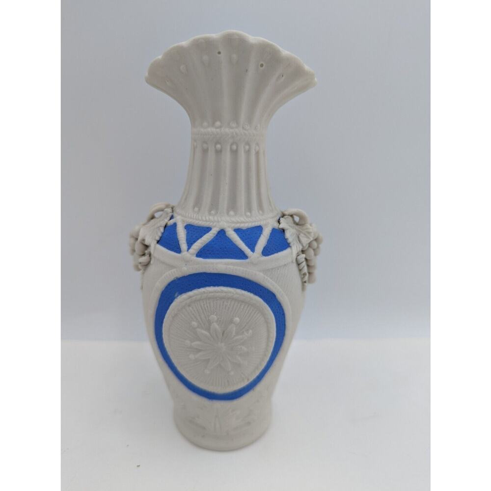Blue & White Parian Ware Vase Grapes and Leaves Décor 8” H